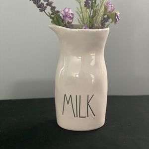 Rae Dunn Milk 🥛 Pitcher
